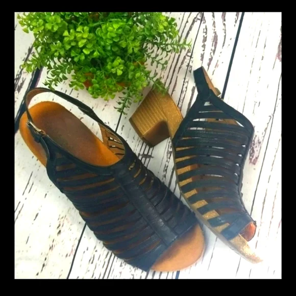 Josef Seibel Sunny Black Leather Strappy Sandal 8 - Picture 7 of 7